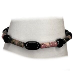 Rhodonite Black Onyx bracelet stretch handmade black pink